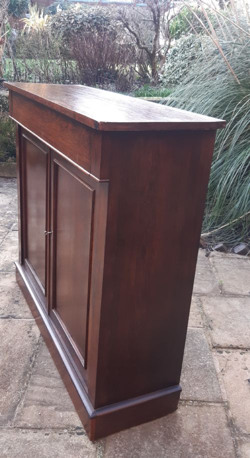 LARGE ROSEWOOD CUPBOARD CHIFFONIER SIDE CABINET - ADDITIONAL PHOTO 4
