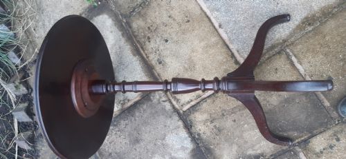 SMALL MAHOGANY TRIPOD LAMP TABLE GEORGIAN - ADDITIONAL PHOTO 1
