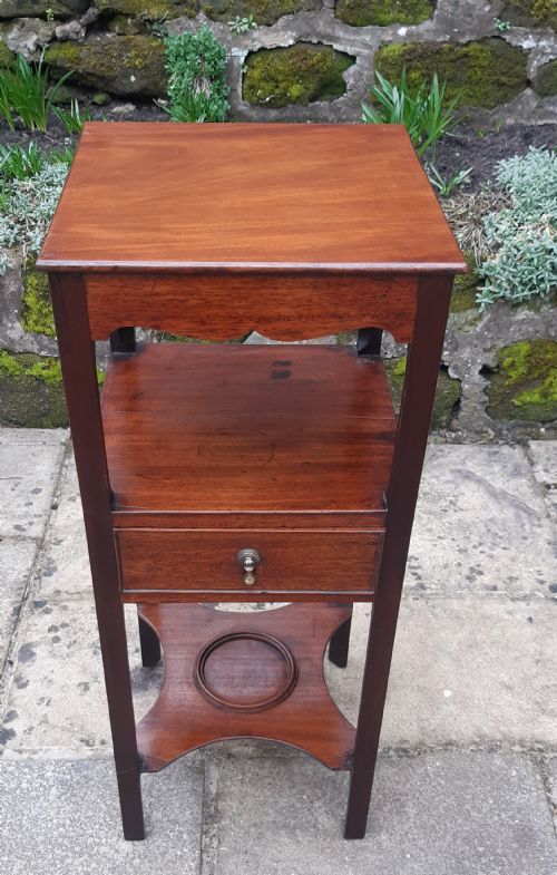 GEORGIAN BEDSIDE TABLE MAHOGANY - ADDITIONAL PHOTO 2