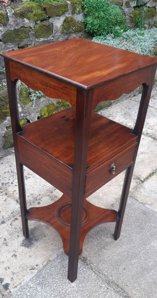 GEORGIAN BEDSIDE TABLE MAHOGANY - ADDITIONAL PHOTO 3