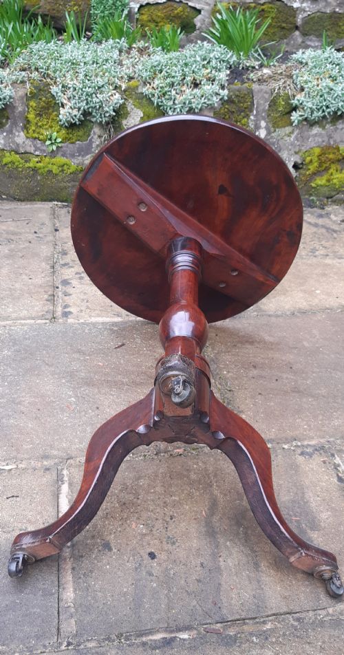 SMALL MAHOGANY TRIPOD TABLE - ADDITIONAL PHOTO 2