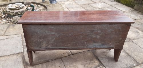 18TH CENTURY SWORD CHEST COFFER - ADDITIONAL PHOTO 6