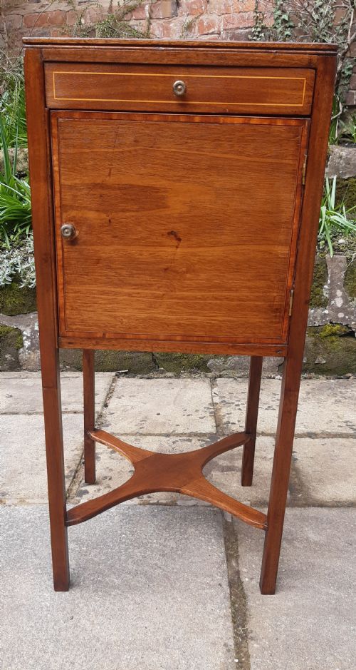 BESIDE CUPBOARD TABLE MAHOGANY - ADDITIONAL PHOTO 1