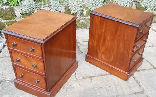 A PAIR OF BEDSIDE DRAWERS MAHOGANY - ADDITIONAL PHOTO 7