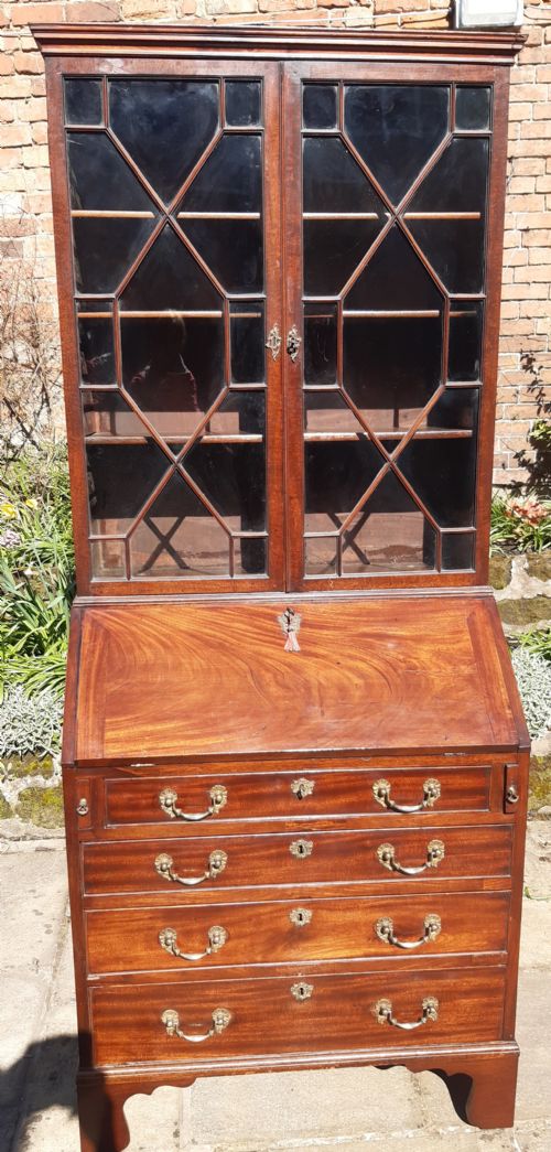 stunning small bureau bookcase george 111 - CATEGORY: ANTIQUE BUREAU - DATED GEORGIAN