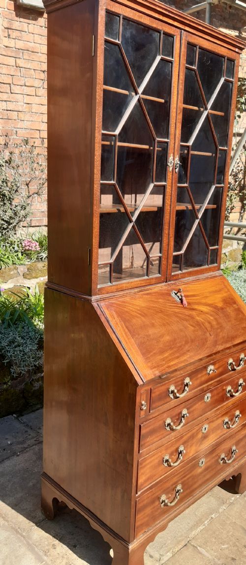 STUNNING SMALL BUREAU BOOKCASE GEORGE 111 - ADDITIONAL PHOTO 2