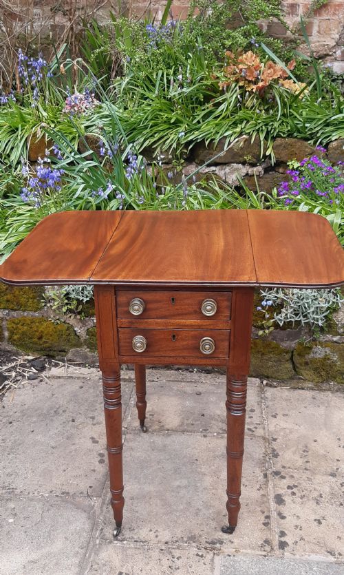 SMALL LAMP PEMBROKE TABLE REGENCY MAHOGANY - ADDITIONAL PHOTO 1