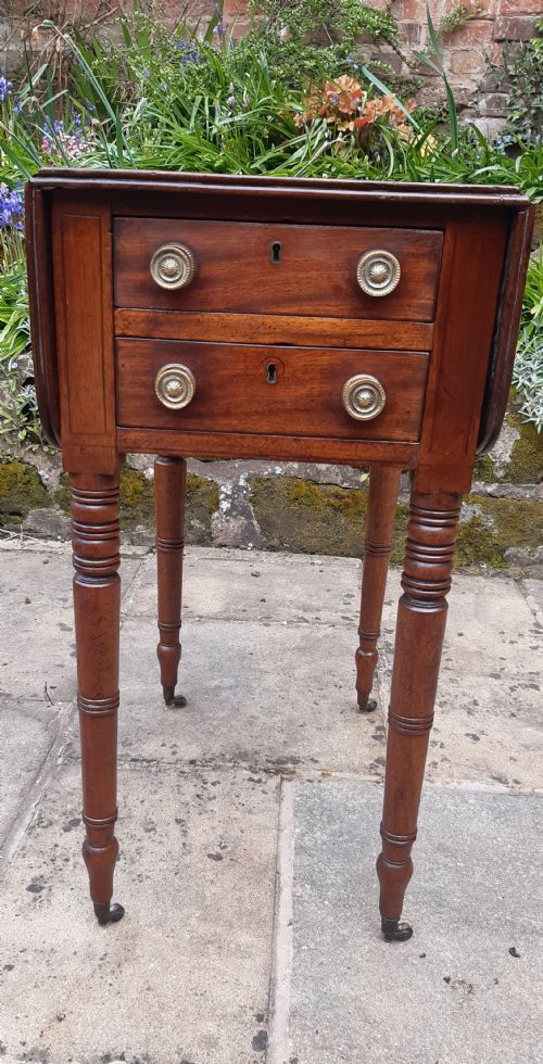 SMALL LAMP PEMBROKE TABLE REGENCY MAHOGANY - ADDITIONAL PHOTO 2
