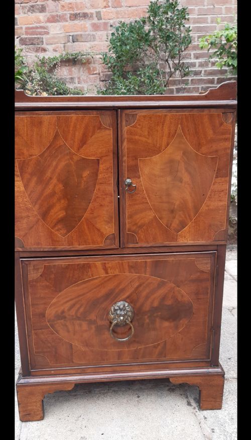 SUPERB GEORGIAN BEDSIDE CUPBOARD - ADDITIONAL PHOTO 3