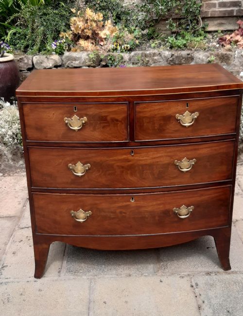 SMALL BOW FRONTED CHEST OF DRAWERS - ADDITIONAL PHOTO 1
