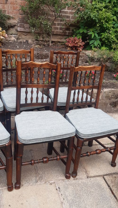 8 SPINDLEBACK CHAIRS 19TH CENTURY - ADDITIONAL PHOTO 12