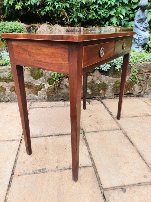 SMALL GEORGIAN MAHOGANY SIDE TABLE - ADDITIONAL PHOTO 3