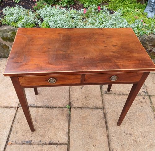 SMALL GEORGIAN MAHOGANY SIDE TABLE - ADDITIONAL PHOTO 4