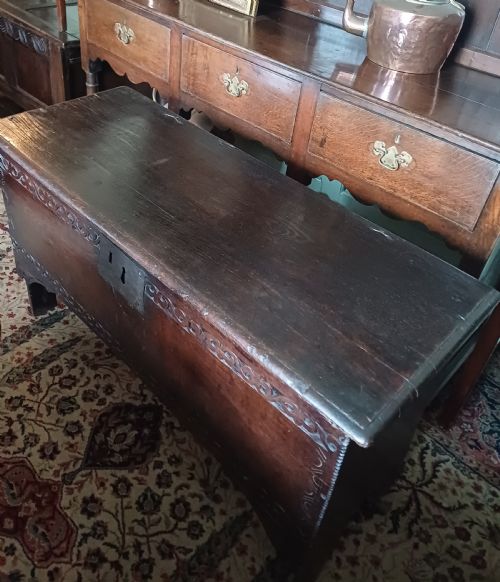 LATE 17TH CENTURY SMALL OAK COFFER - ADDITIONAL PHOTO 18