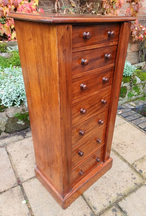 SMALL WELLINGTON CHEST MAHOGANY - ADDITIONAL PHOTO 4