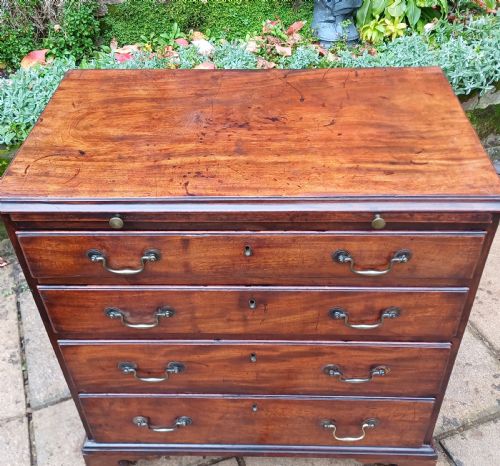 GEORGIAN 18THC SMALL CHEST OF DRAWERS - ADDITIONAL PHOTO 2
