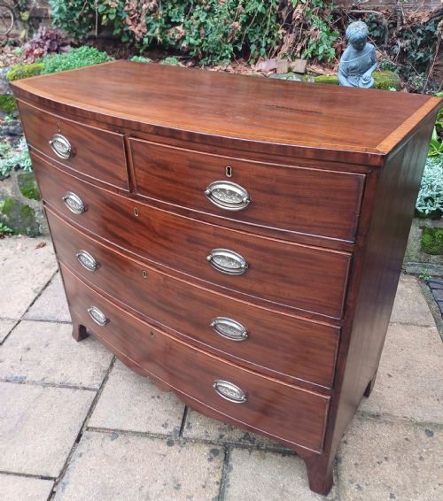 MAHOGANY BOW FRONTED CHEST OF DRAWERS - ADDITIONAL PHOTO 7