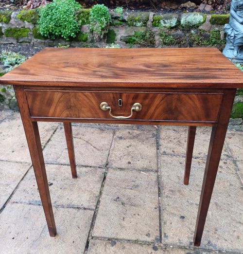 small mahogany side table - CATEGORY: ANTIQUE TABLES - DATED 19TH CENTURY