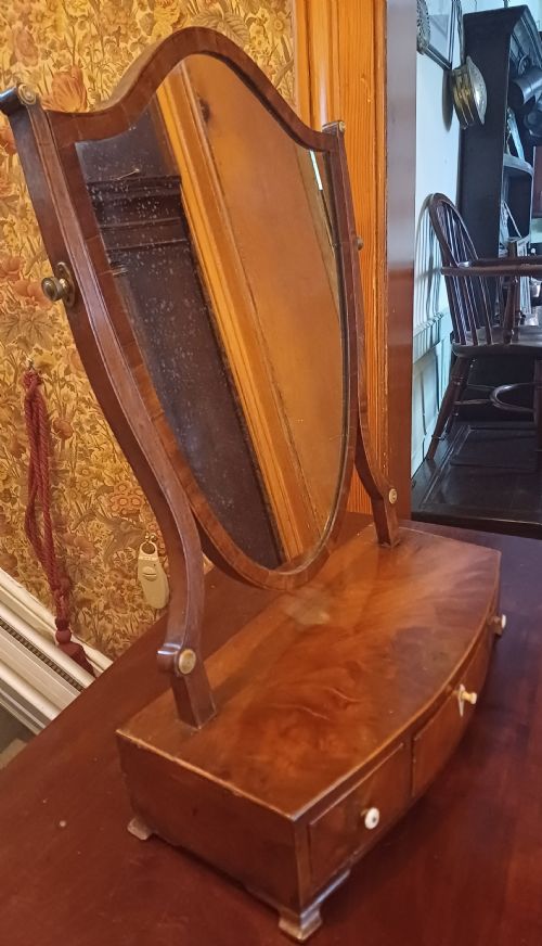 GEORGIAN MAHOGANY TOILET OR DRESSING TABLE MIRROR - ADDITIONAL PHOTO 1