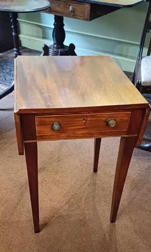 SMALL PEMBROKE LAMP DROP LEAF SIDE TABLE GEORGIAN - ADDITIONAL PHOTO 2
