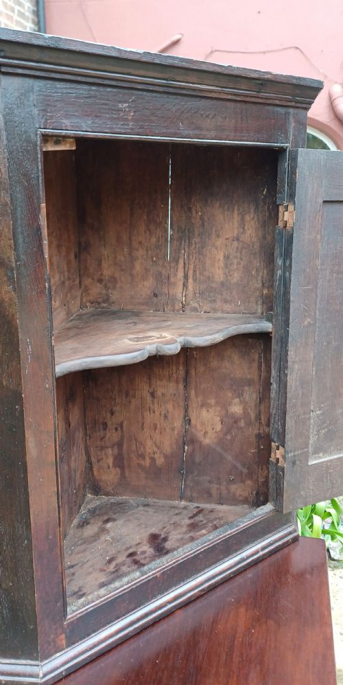 GEORGIAN SMALL OAK CORNER CUPBOARD - ADDITIONAL PHOTO 3