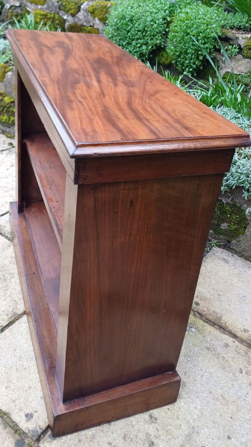 SMALL MAHOGANY BOOKCASE VICTORIAN - ADDITIONAL PHOTO 1
