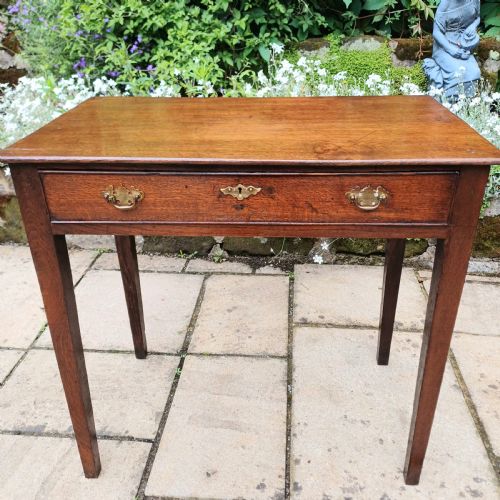 georgian oak side table - CATEGORY: ANTIQUE TABLES - DATED 18TH CENTURY