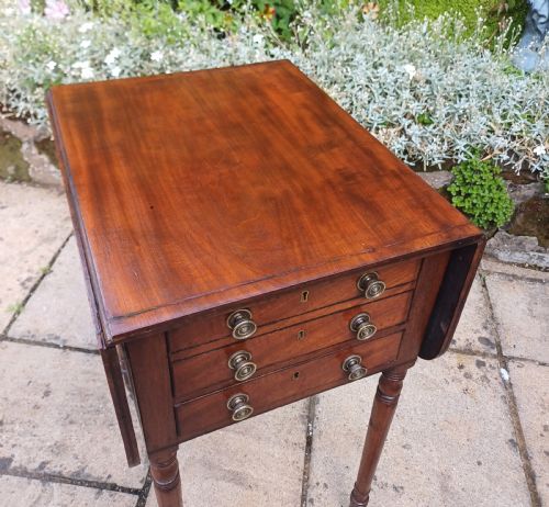 REGENCY PEMBROKE WORK SIDE LAMP TABLE MAHOGANY - ADDITIONAL PHOTO 6