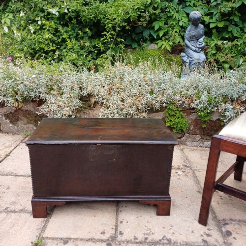 VERY SMALL OAK COFFER 17TH CENTURY - ADDITIONAL PHOTO 1