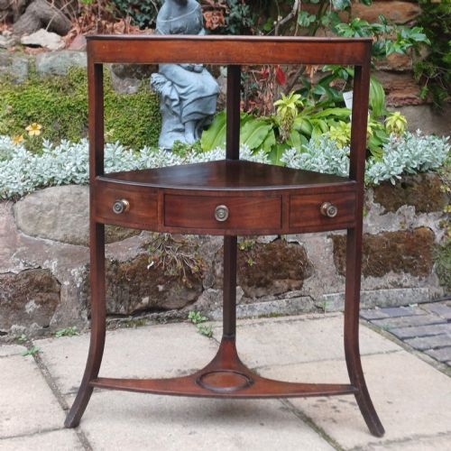 GEORGIAN CORNER TABLE - ADDITIONAL PHOTO 1