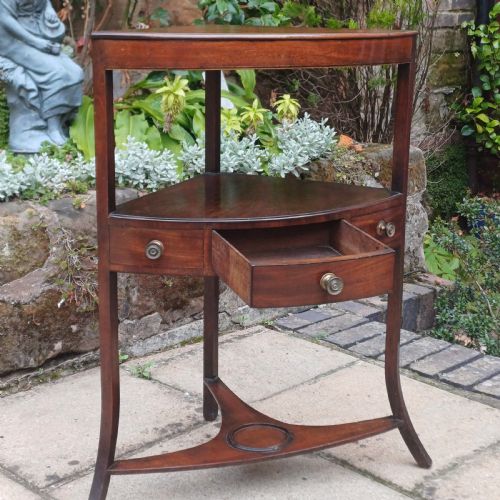 GEORGIAN CORNER TABLE - ADDITIONAL PHOTO 3
