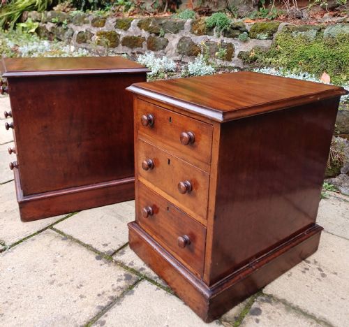 PAIR BEDSIDE TABLES DRAWERS - ADDITIONAL PHOTO 5