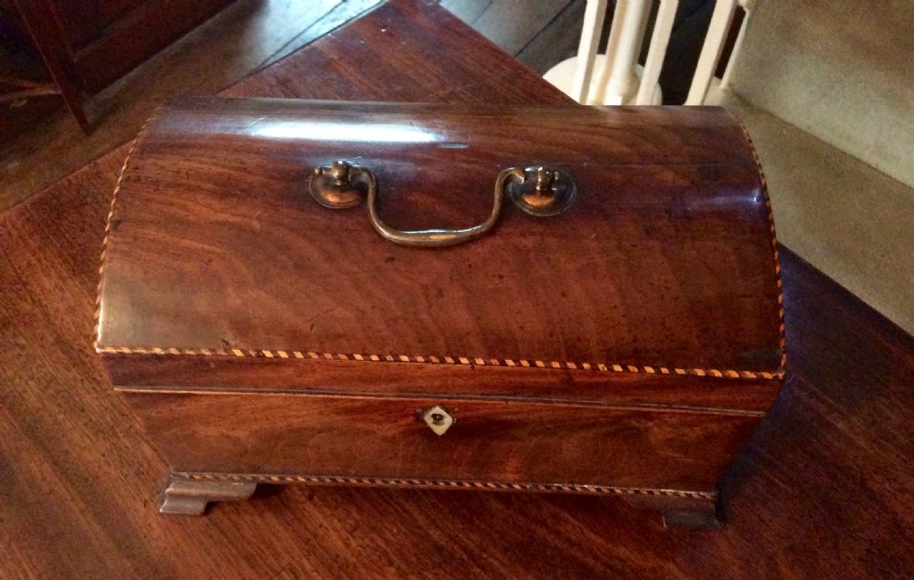 Georgian mahogany tea caddy View II