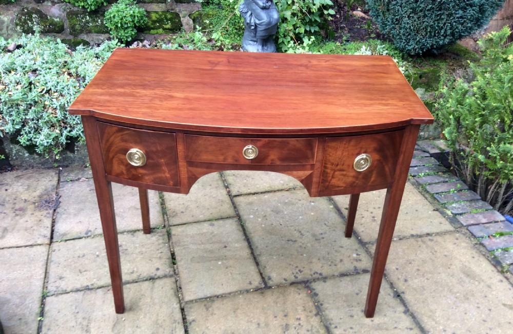 Georgian dressing table