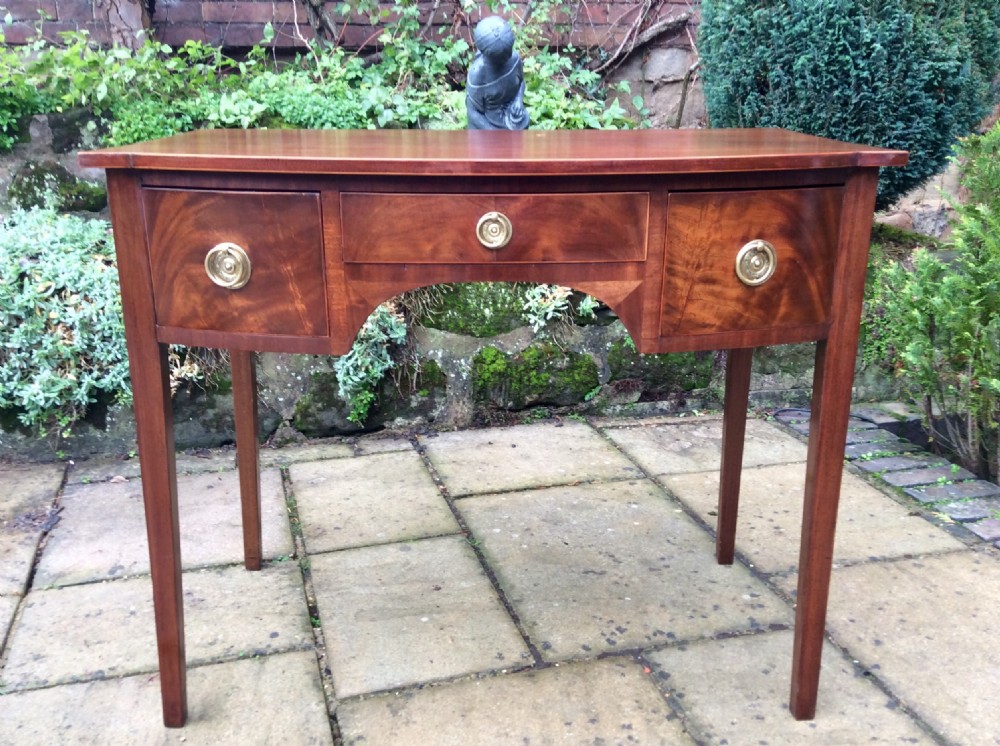 Georgian dressing table View III