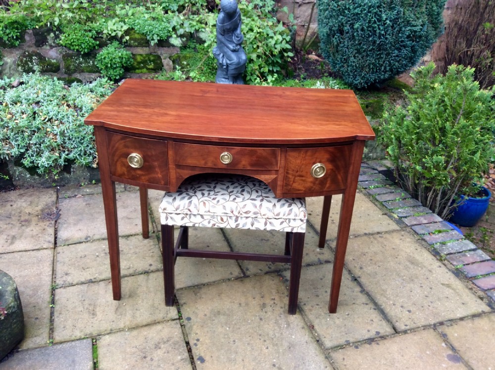Georgian dressing table View V