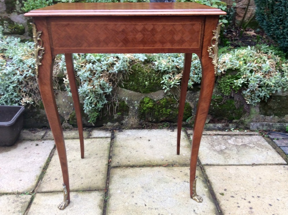 Small French side table View IV