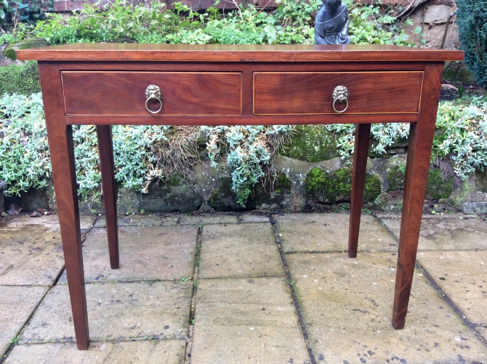 Georgian mahogany side table