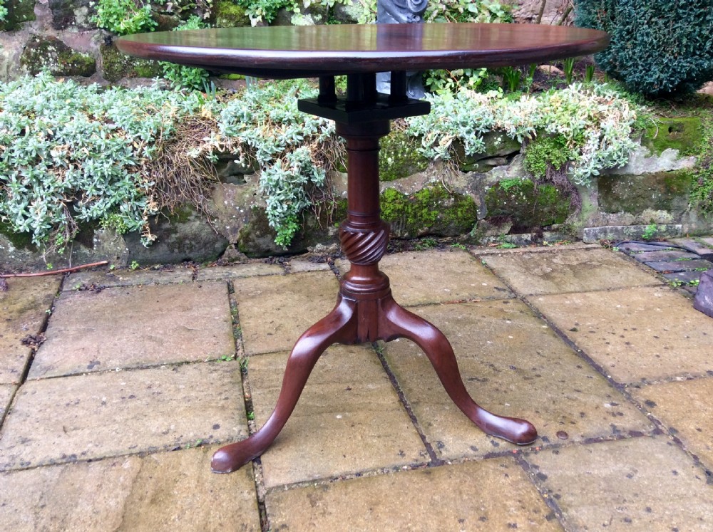 Superb Georgian tripod table View IV