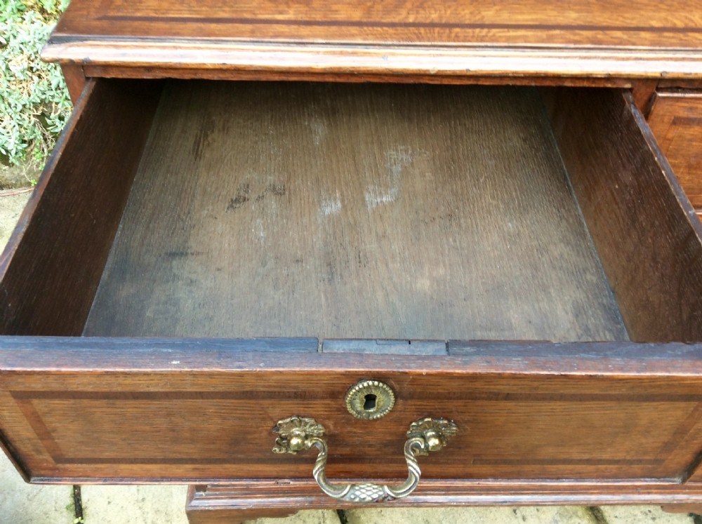 Early Georgian oak chest of drawers View VIII