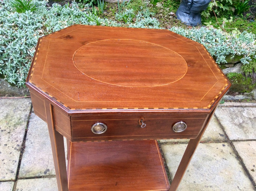 Small inlaid lamp, occasional table View VIII
