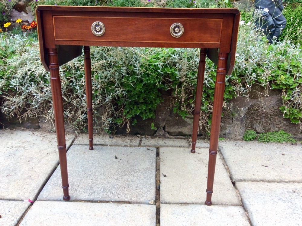 Small regency side sofa table View IX