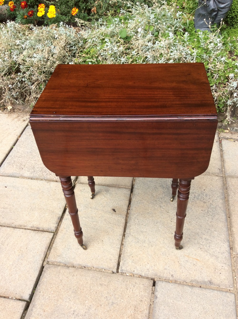 Small Regency Pembroke work or lamp table  View III