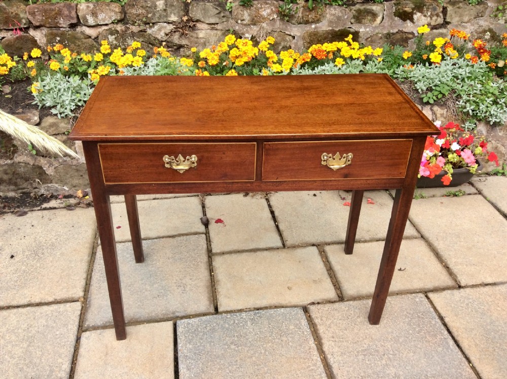 Georgian mahogany side table