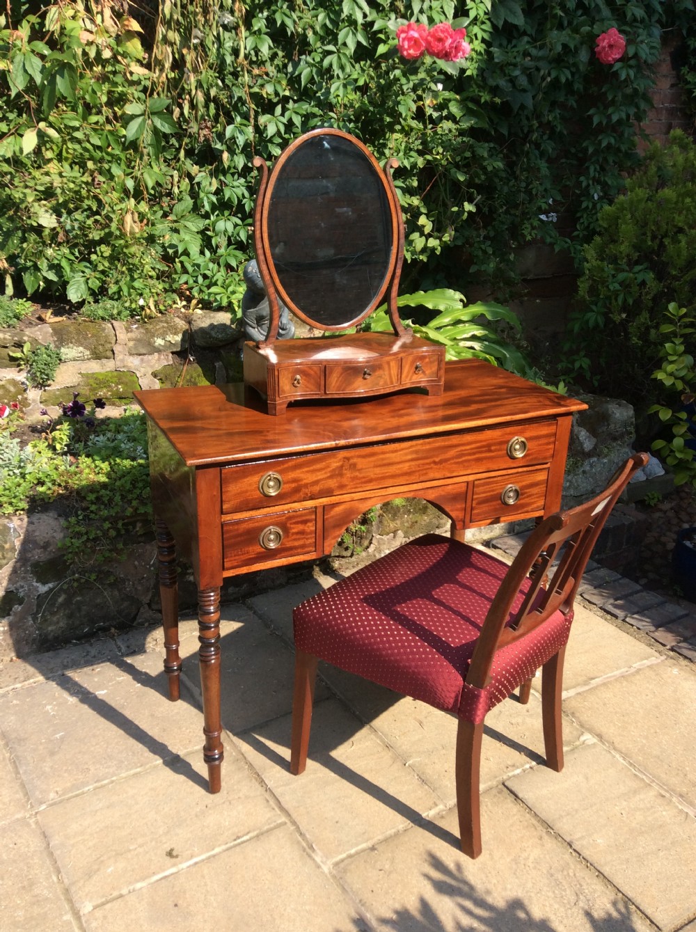 Regency dressing table View VIII