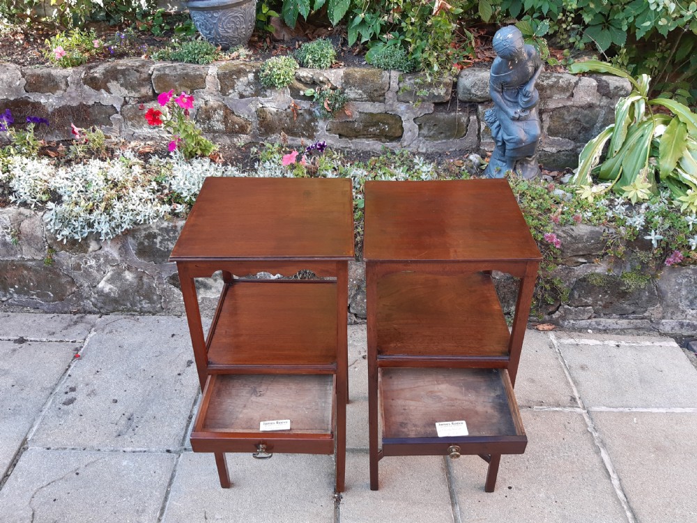 Georgian Mahogany bedside tables View II