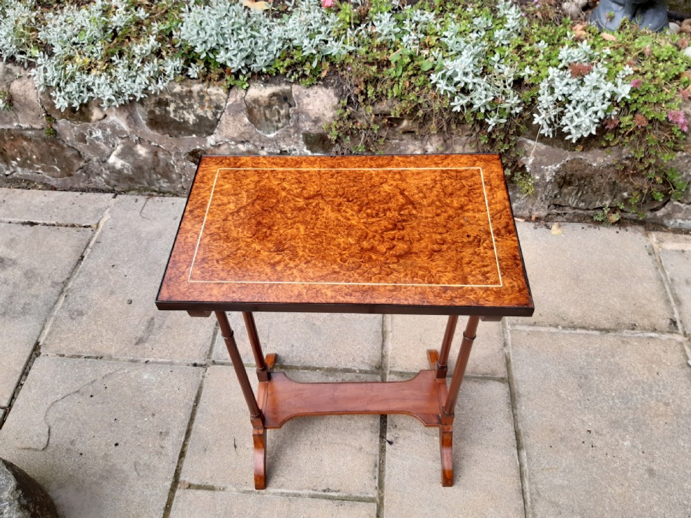 Small lamp or occasional table View IX