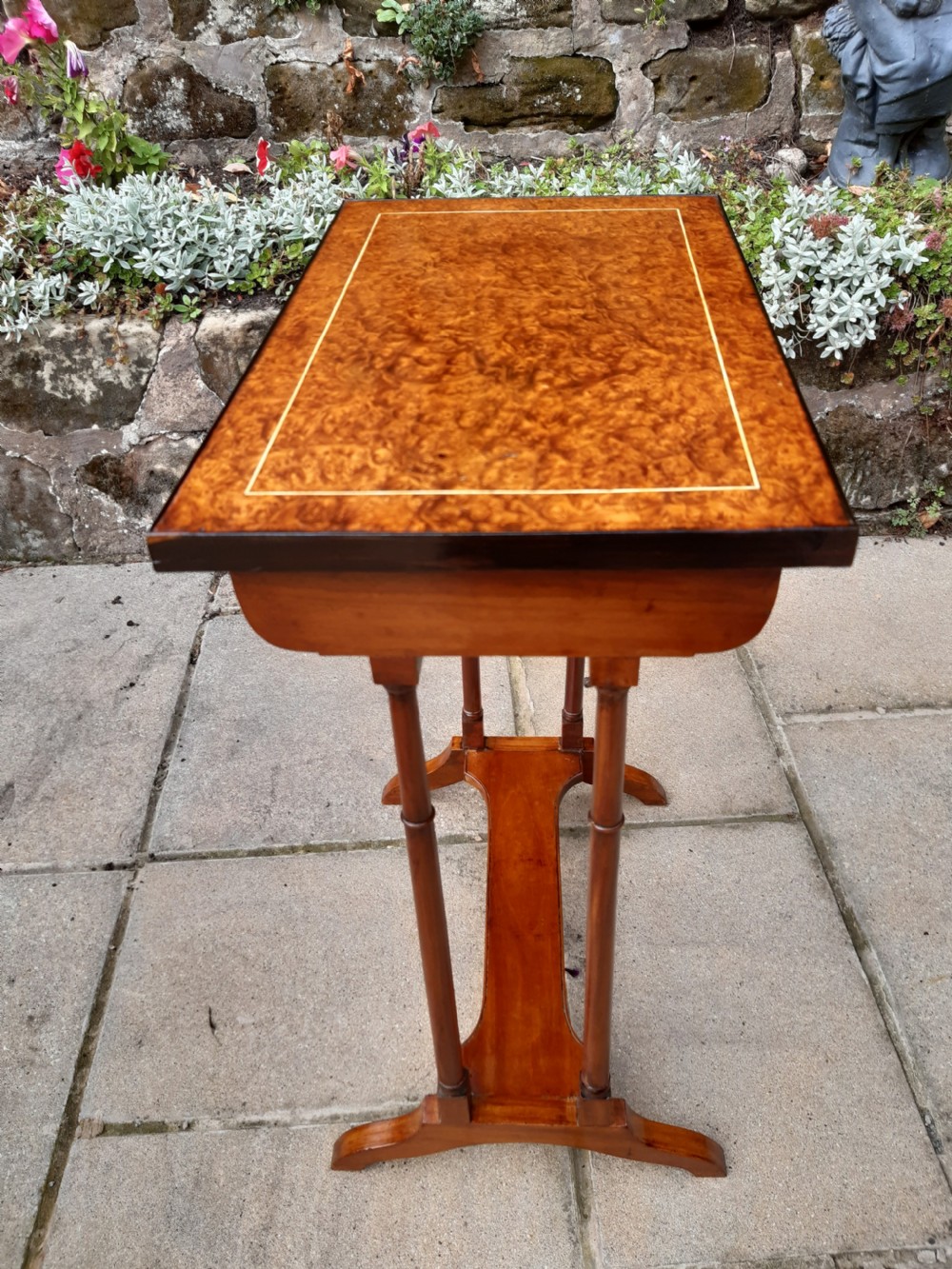 Small lamp or occasional table View XI