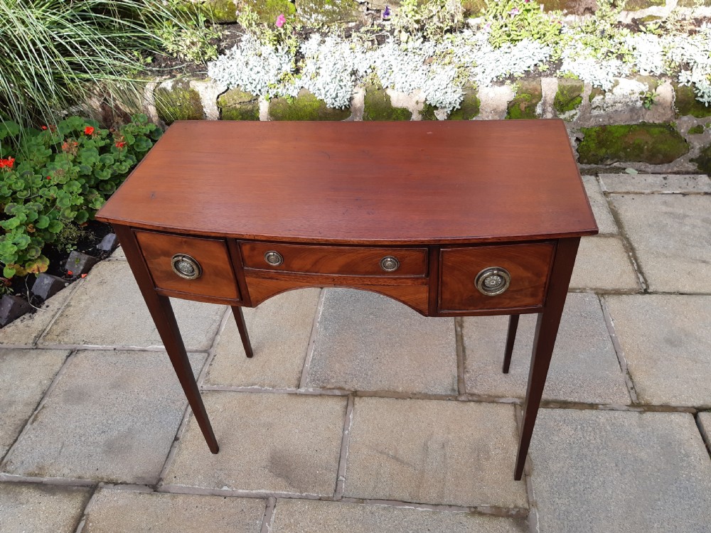 Narrow bow front hall table lowboy View II