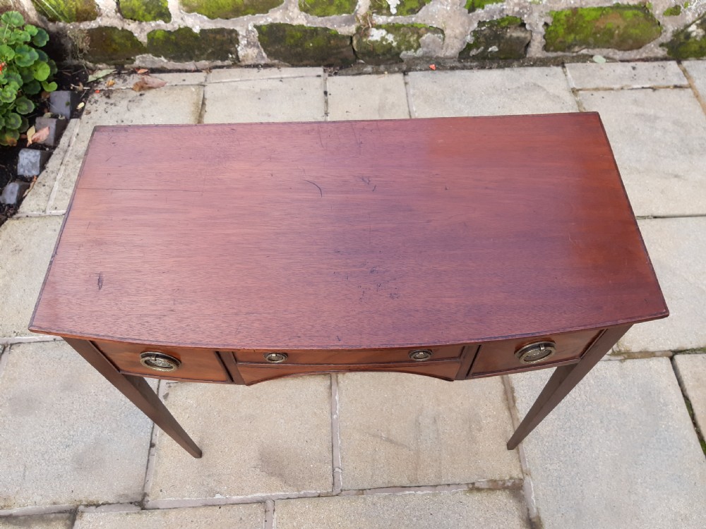 Narrow bow front hall table lowboy View VI